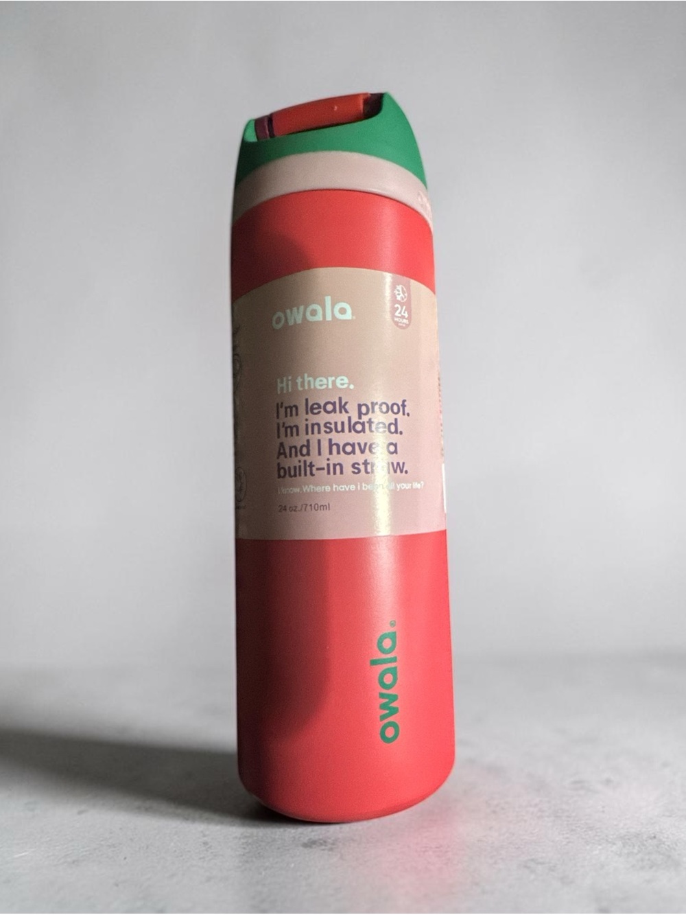 NEW OWALA FreeSip® Insulated Stainless Steel Water Bottle 24 oz Strawberry Field